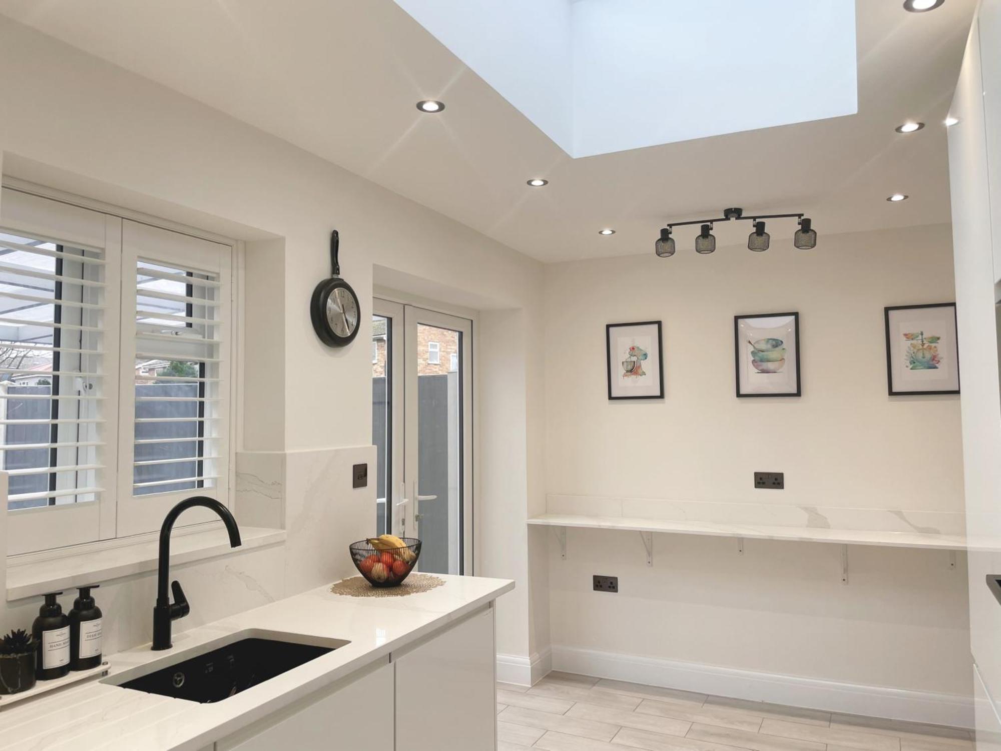Home Near London Heathrow, Slough,Windsor,Legoland 科恩布鲁克 外观 照片